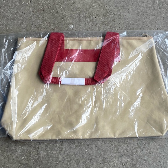 Lancôme Large Khaki & Red Waterproof Tote -  NEW - Picture 3 of 3